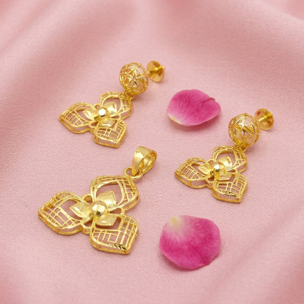 Gold-Plated Pendant Set