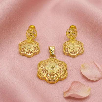 Filigree Flower Pendant Set