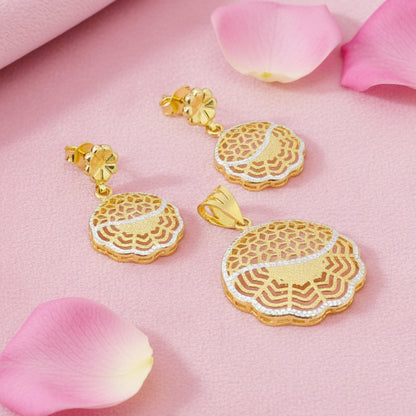 Elegant Silver Pendant Set 925