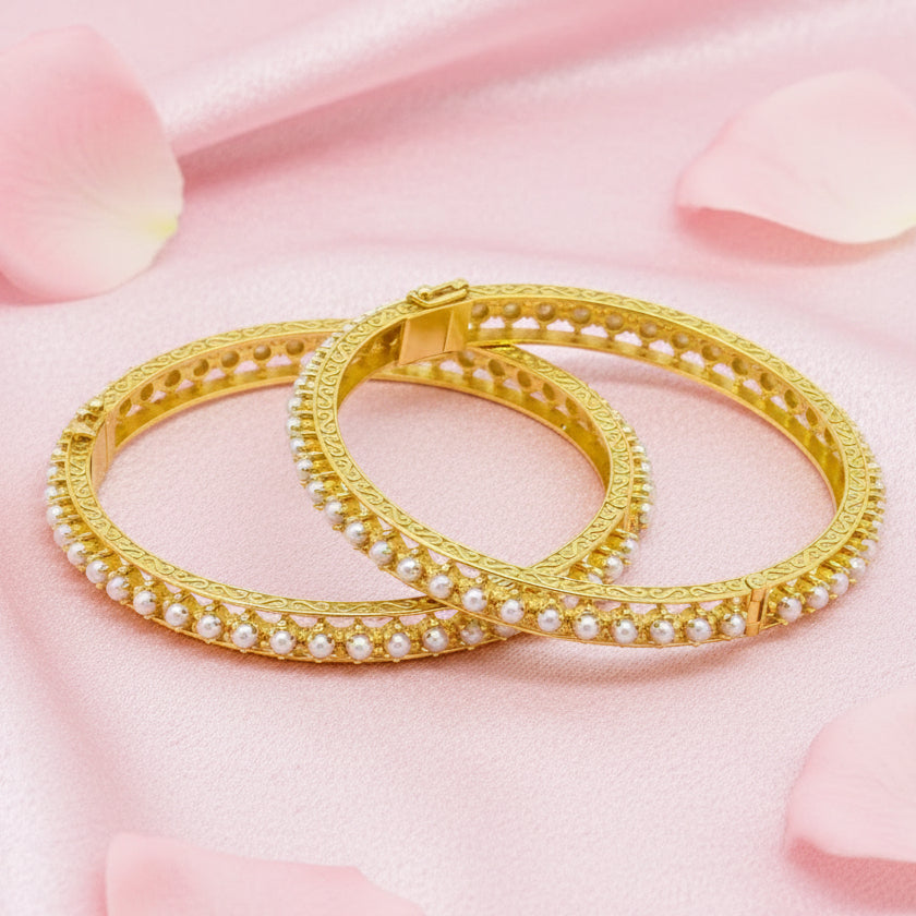 SILVER BANGLE