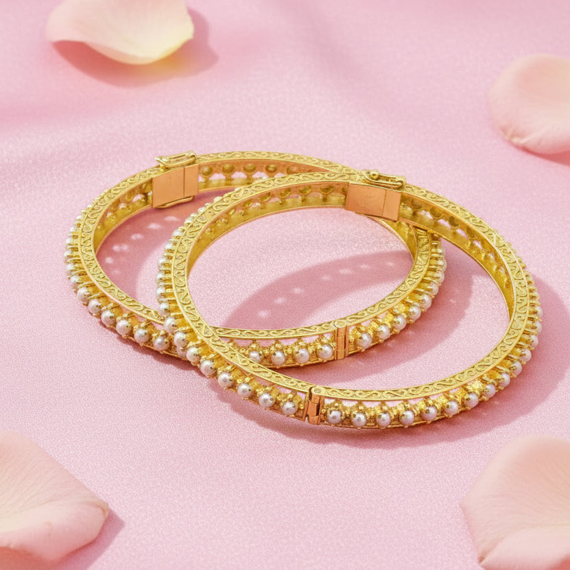SILVER BANGLE