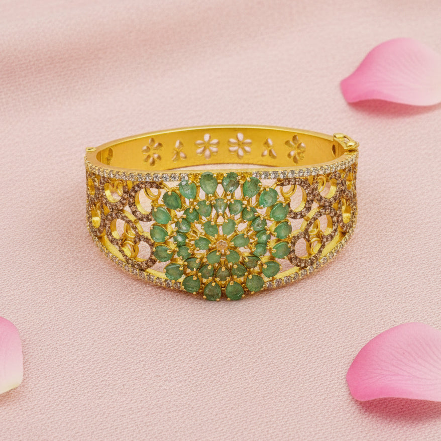 SILVER KADA BRACELET