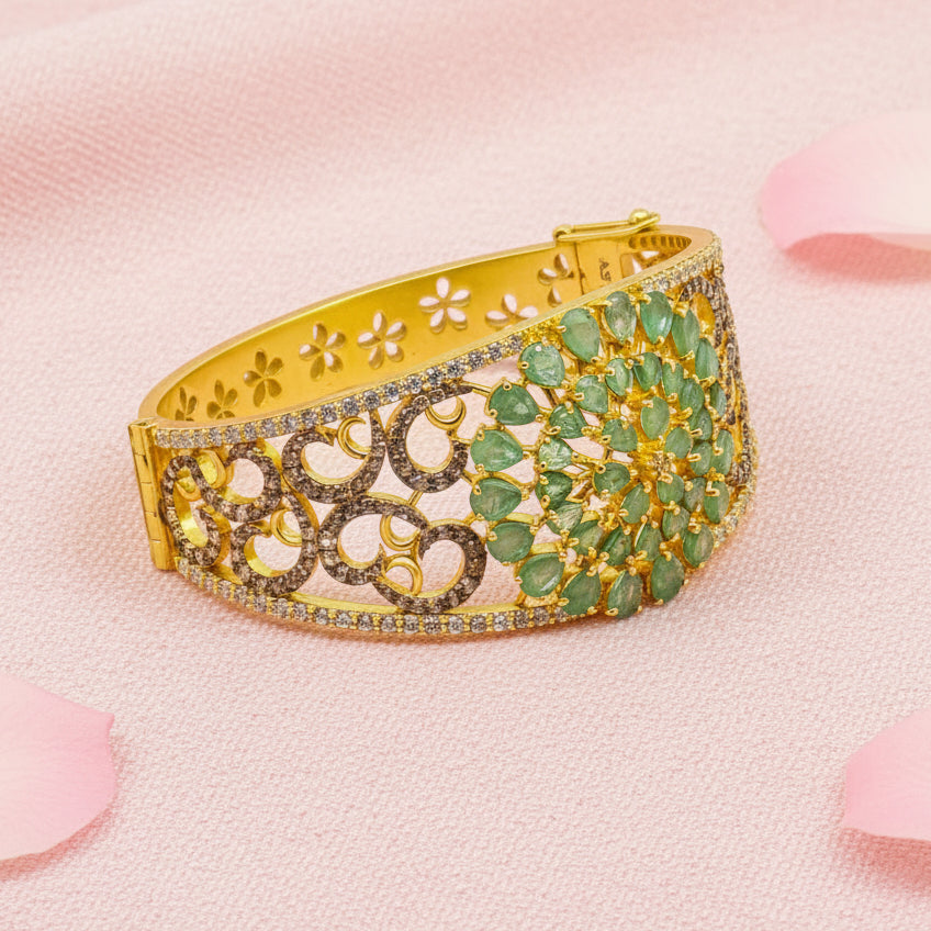 SILVER KADA BRACELET