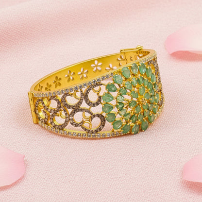 SILVER KADA BRACELET