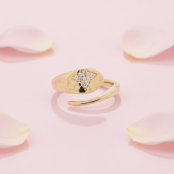 Gold plated Diamond Star Studded Ring