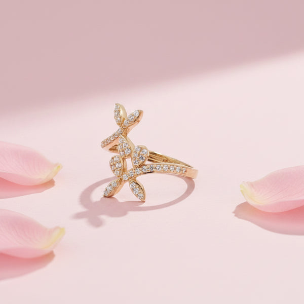 Diamond floral Studded Ring