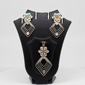 SILVER PENDANT SET  92.5