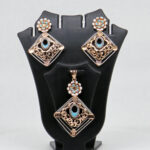 SILVER MINA PENDENT SET  92.5