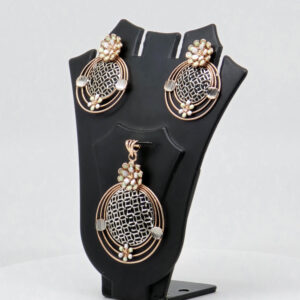 SILVER MINA PENDENT SET  92.5