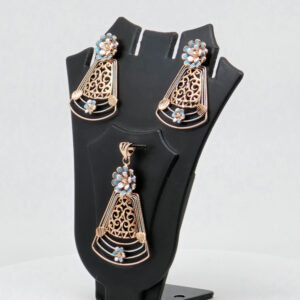 SILVER MINA PENDENT SET  92.5