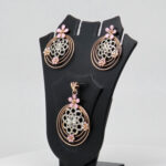 SILVER MINA PENDENT SET  92.5