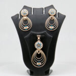 SILVER MINA PENDENT SET  92.5
