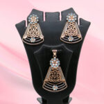 Silver Mina Pendant Set