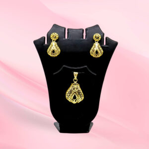 Gold plated Filigree Pendant and Earring Set