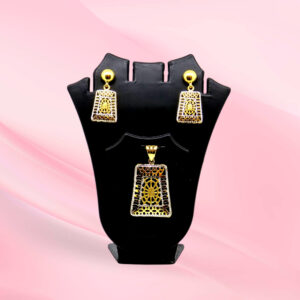 Elegant Silver Pendant Set 925