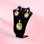 Elegant Silver Pendant Set 925