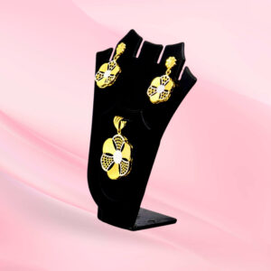 Elegant Silver Pendent Set 925