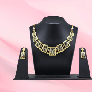 Elegant Gold Finish 925 Silver Necklace Set